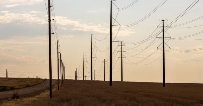Consumer costs, decarbonization highlight Colorado committee hearing on utilities | Colorado