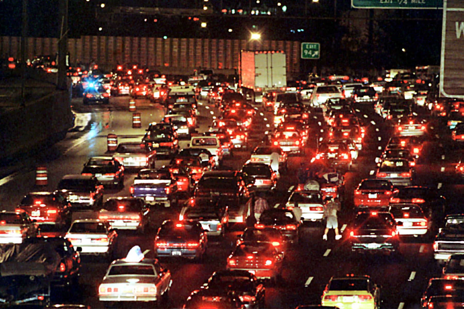 Photo of gridlocked traffic at nighttime