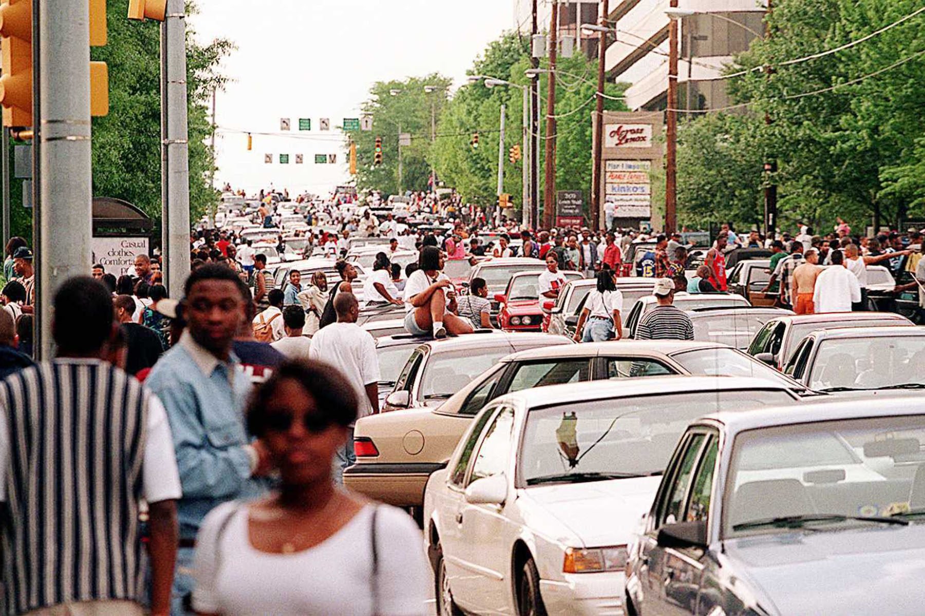 photo of gridlocked traffic with Freaknik participants walking throughout the streets.