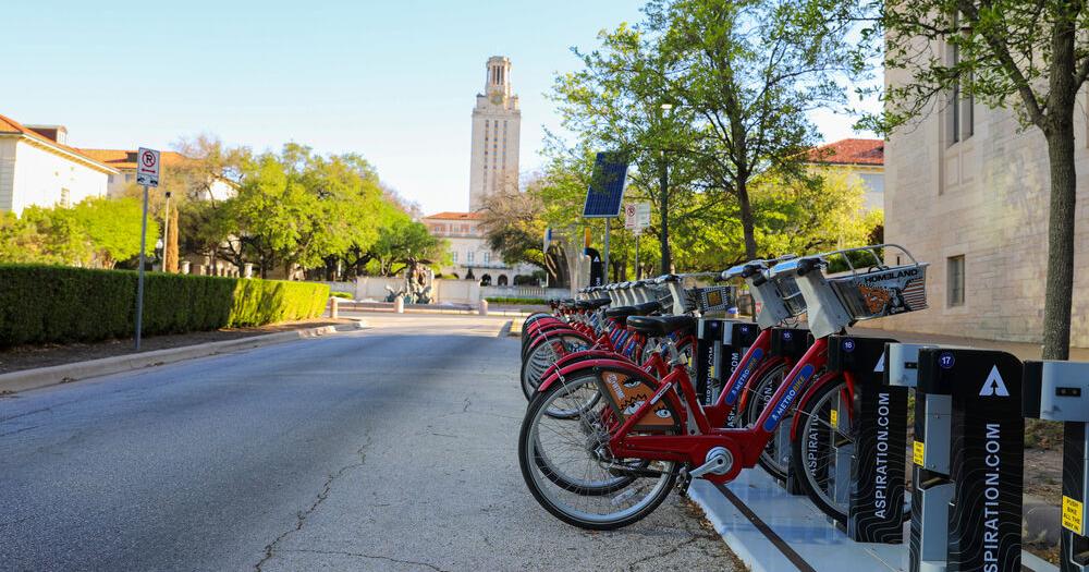 Texas Senate approves ban on college, university faculty tenure | Texas