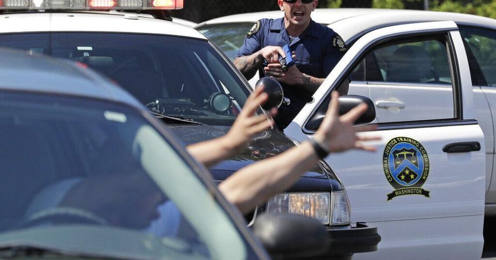 WA ranked 8th best state to be a cop, despite police exodus and high crime | Washington