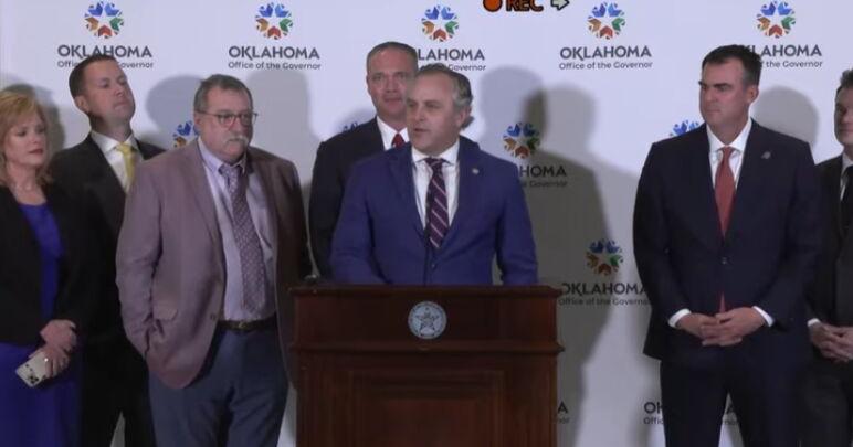 Oklahoma lawmakers reach deal on school choice, teacher raises | Oklahoma