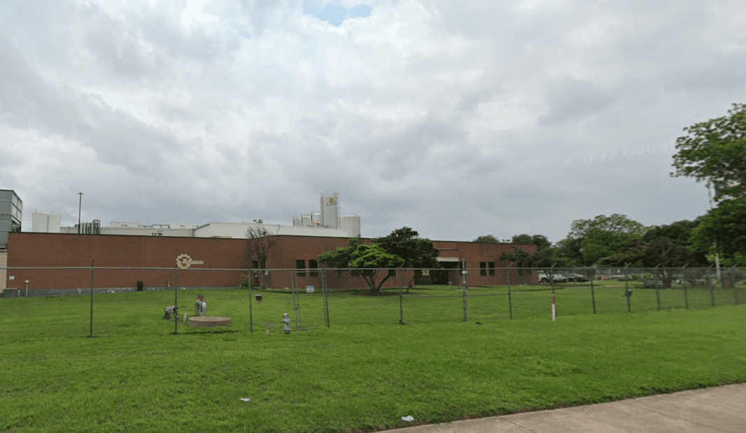 Council gives initial approval to redevelopment of East Austin dairy plant 
