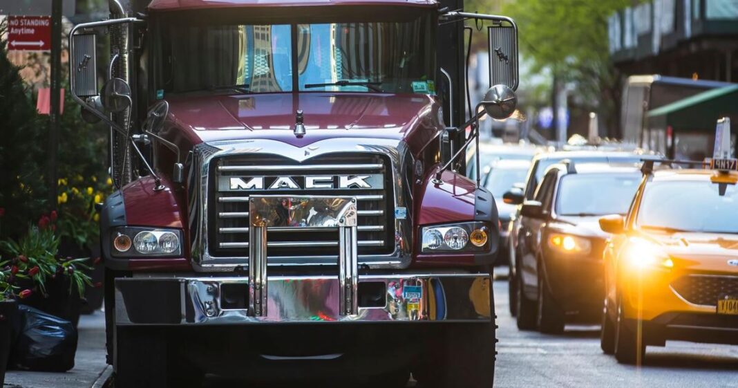 UAW ratifies 5-year contract with Mack Trucks | Florida